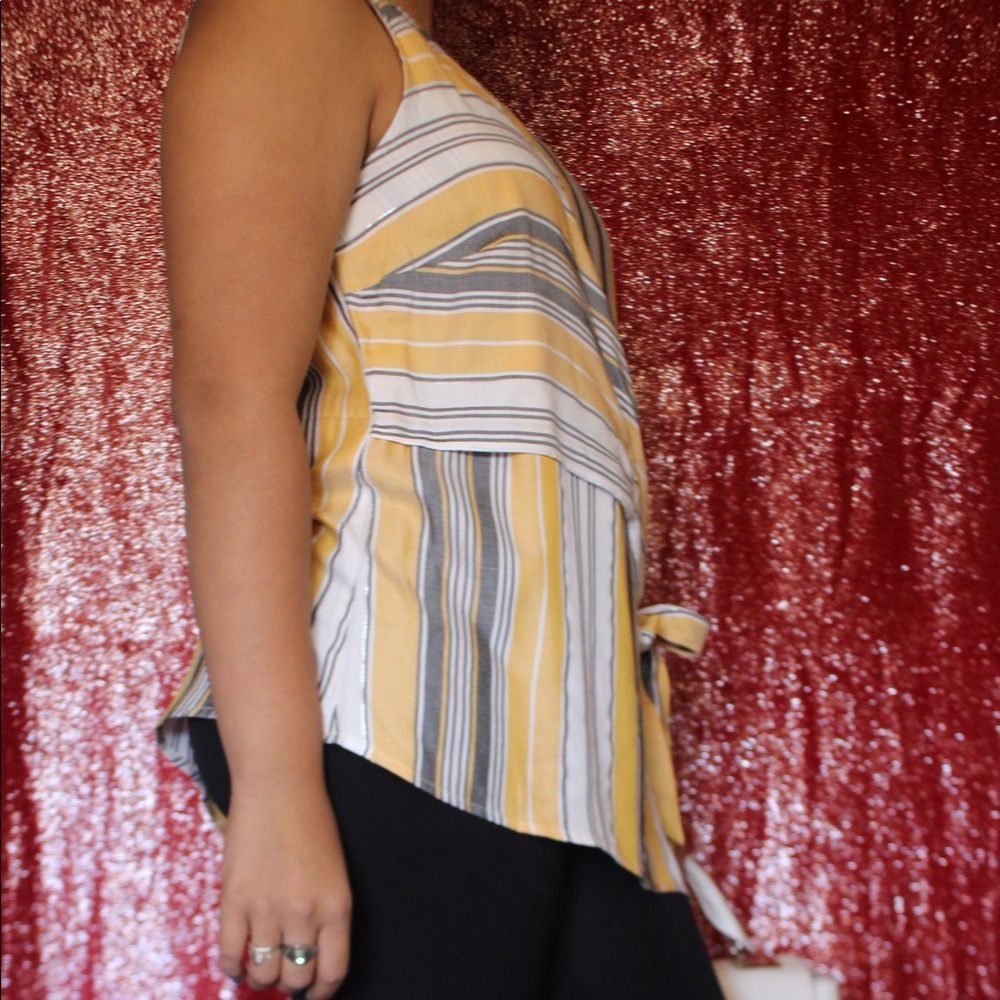 Tie up shirt